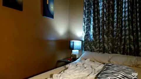 candice_xxx online show from June 3, 2:33 pm