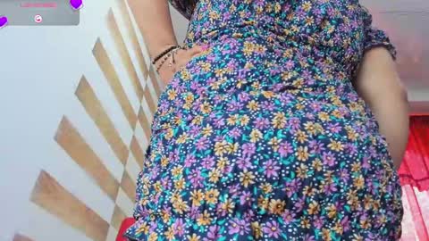 Snapshot of candy_browm1 chatting on February 18, 3:52 pm Candy Brown online show from February 18, 3:52 pm