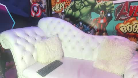 candy online show from December 3, 2:56 am