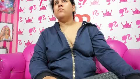 candy online show from June 25, 2:30 am