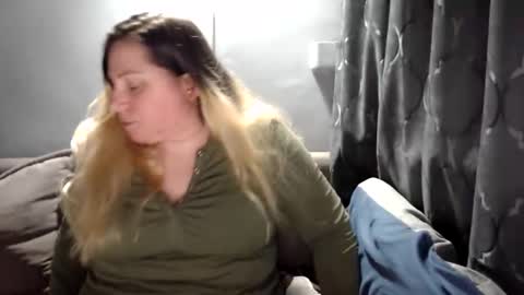 Laura online show from March 5, 8:40 pm