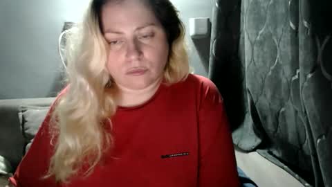 Laura online show from October 19, 7:40 pm