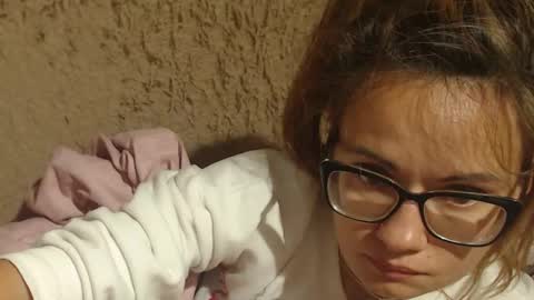 say meow and send tips  online show from September 15, 12:50 pm