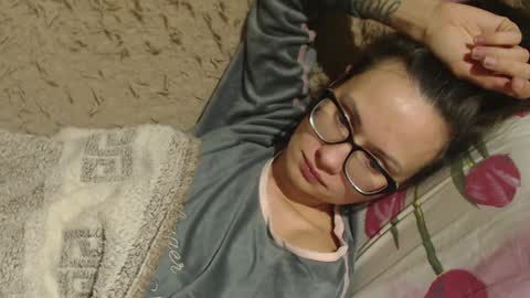 say meow and send tips  online show from December 7, 8:22 pm