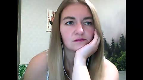 Daisy online show from September 26, 8:50 pm