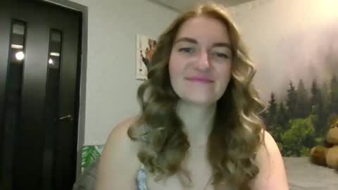 Daisy online show from December 22, 9:32 pm