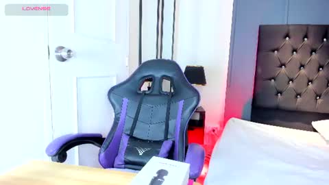 candyrose__ online show from July 28, 12:01 pm