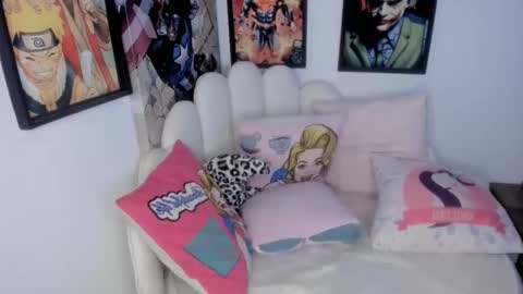 candytyler_ online show from September 12, 2:30 pm