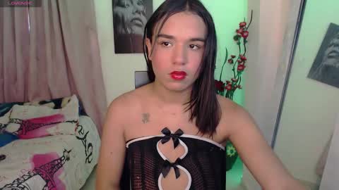 candyy_doll_ online show from March 16, 6:45 pm