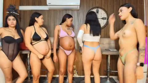 Sara online show from April 11, 11:14 am