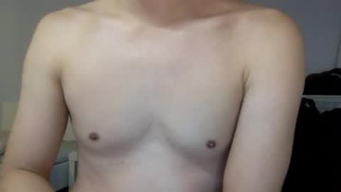 contrast moe online show from January 7, 10:08 pm