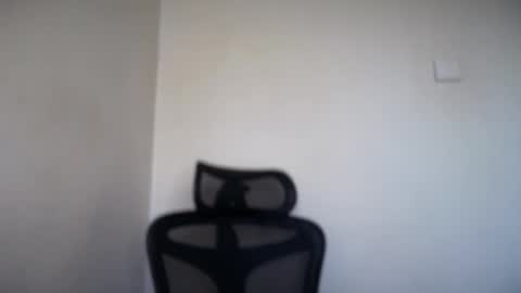 Emma online show from March 6, 7:51 am