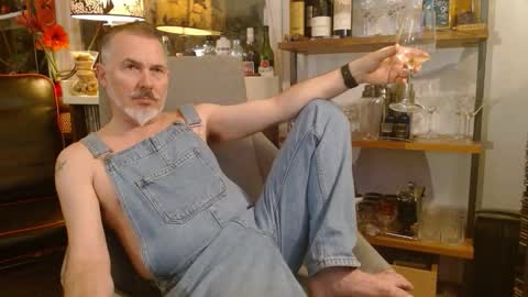 captian_rich online show from January 19, 12:42 am