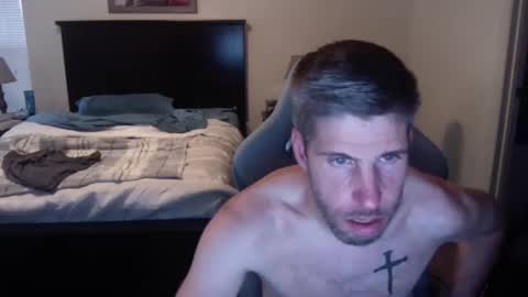 Snapshot of captmorgan30263 chatting on October 27, 9:48 pm captmorgan30263 online show from October 27, 9:48 pm