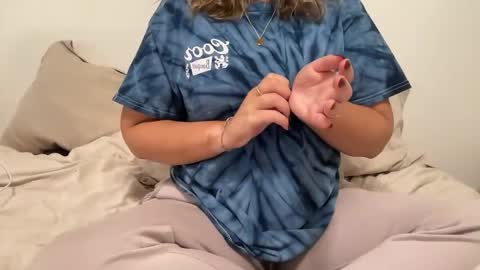 Cara Bou online show from March 1, 8:13 pm