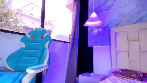 Cara  online show from January 9, 7:08 pm