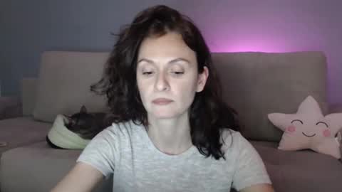 carakat online show from February 7, 11:34 pm