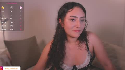 Snapshot of caramel__ chatting on January 18, 5:10 am Mara online show from January 18, 5:10 am
