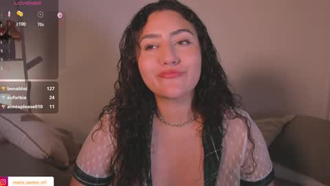 Snapshot of caramel__ chatting on January 29, 4:36 am Mara online show from January 29, 4:36 am