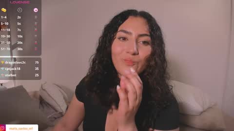 Snapshot of caramel__ chatting on February 25, 5:19 am Mara online show from February 25, 5:19 am