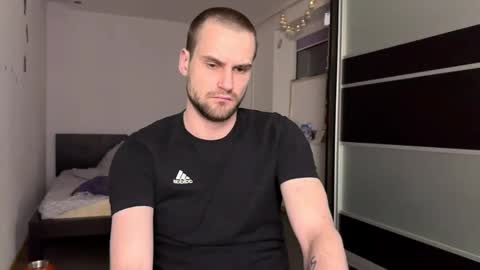 Cari online show from January 10, 7:30 pm