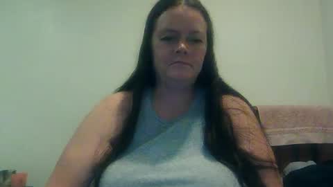 Snapshot of carinabro10 chatting on September 28, 12:25 pm carinabro10 online show from September 28, 12:25 pm