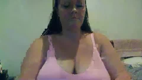 carinabro10 online show from November 11, 9:22 am