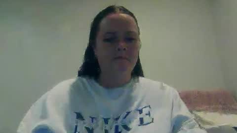 Snapshot of carinabro10 chatting on October 8, 10:10 am carinabro10 online show from October 8, 10:10 am