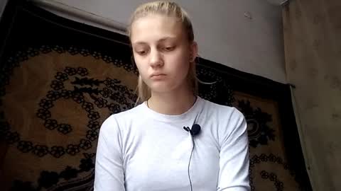 Kira online show from May 1, 5:01 am
