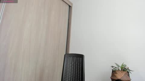Snapshot of caritodior1 chatting on March 3, 3:22 pm caritodior1 online show from March 3, 3:22 pm