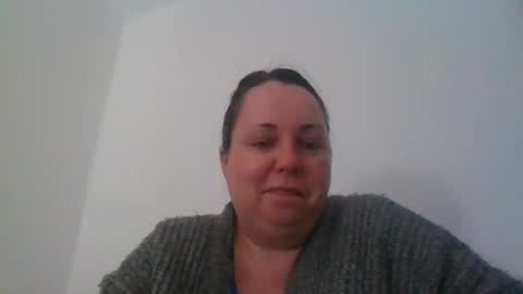 Snapshot of carlaruth chatting on October 3, 2:10 am Carlaruth online show from October 3, 2:10 am