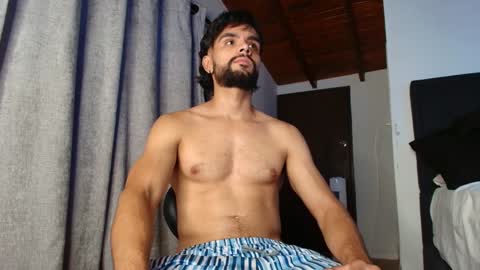 Snapshot of carlbadams96 chatting on February 1, 2:16 am sebasfit online show from February 1, 2:16 am