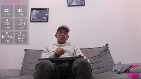 carlos_alber12 online show from March 6, 7:32 pm