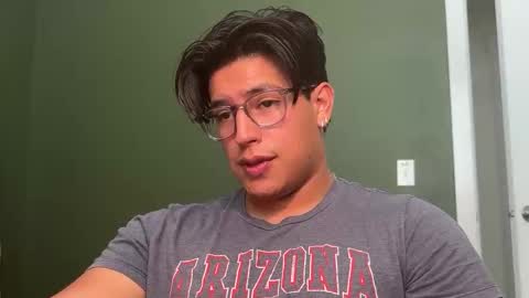 carlosjosecb2 online show from November 19, 6:39 pm