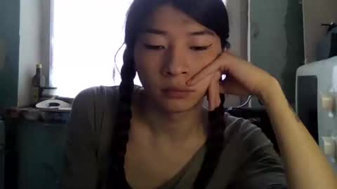 Snapshot of carlyjoy chatting on February 26, 11:21 am CarlyJoy online show from February 26, 11:21 am