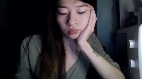 Snapshot of carlyjoy chatting on February 25, 1:53 pm CarlyJoy online show from February 25, 1:53 pm