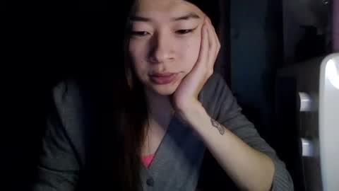 Snapshot of carlyjoy chatting on March 3, 4:05 pm CarlyJoy online show from March 3, 4:05 pm