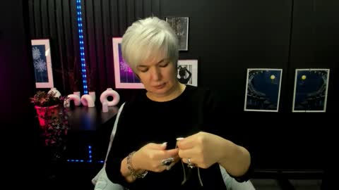 Carmen online show from December 14, 9:21 pm