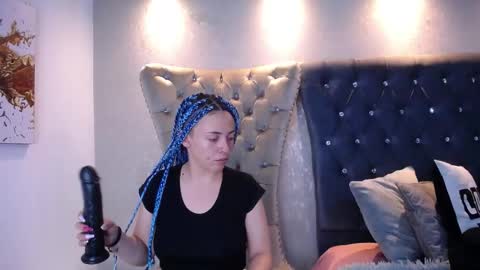 Caro Fisher online show from March 17, 1:05 pm