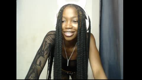 caroline online show from April 11, 6:51 am