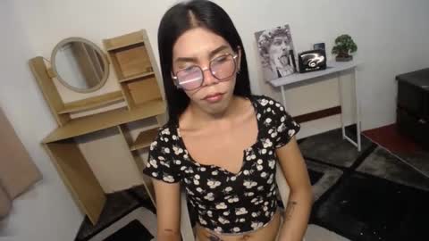 Carolina online show from December 22, 8:16 am