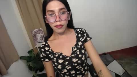 Carolina online show from January 12, 6:37 pm