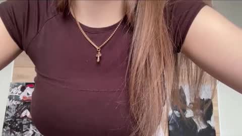 Lisa online show from March 18, 8:20 am