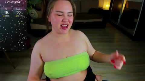 Carolina online show from April 9, 8:25 pm