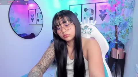CAROLINA.  online show from July 3, 12:54 pm