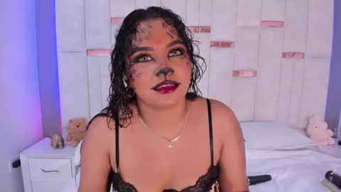carolina_evannss online show from October 26, 6:03 am