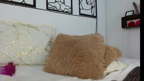 Snapshot of carolinagarcia1234 chatting on October 17, 5:55 am CAROLINA GARCIA online show from October 17, 5:55 am