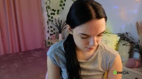 Snapshot of caroline_hey chatting on September 17, 5:49 pm Mary and Carol online show from September 17, 5:49 pm