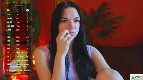 Snapshot of caroline_hey chatting on October 8, 2:23 pm Mary and Carol online show from October 8, 2:23 pm
