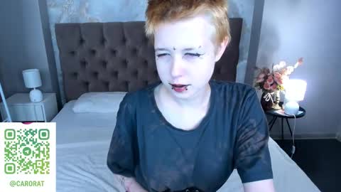 Snapshot of carolinerichter chatting on September 11, 2:24 am CarolineRichter online show from September 11, 2:24 am